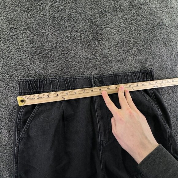 NWT American Eagle Dark Gray Shorts Elastic Waist Size 14 (32W) W/ Pockets - Picture 11 of 12